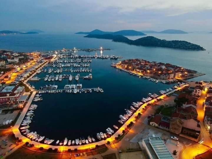 Boutique Vila Marijini Dvori Tribalj Екстериор снимка