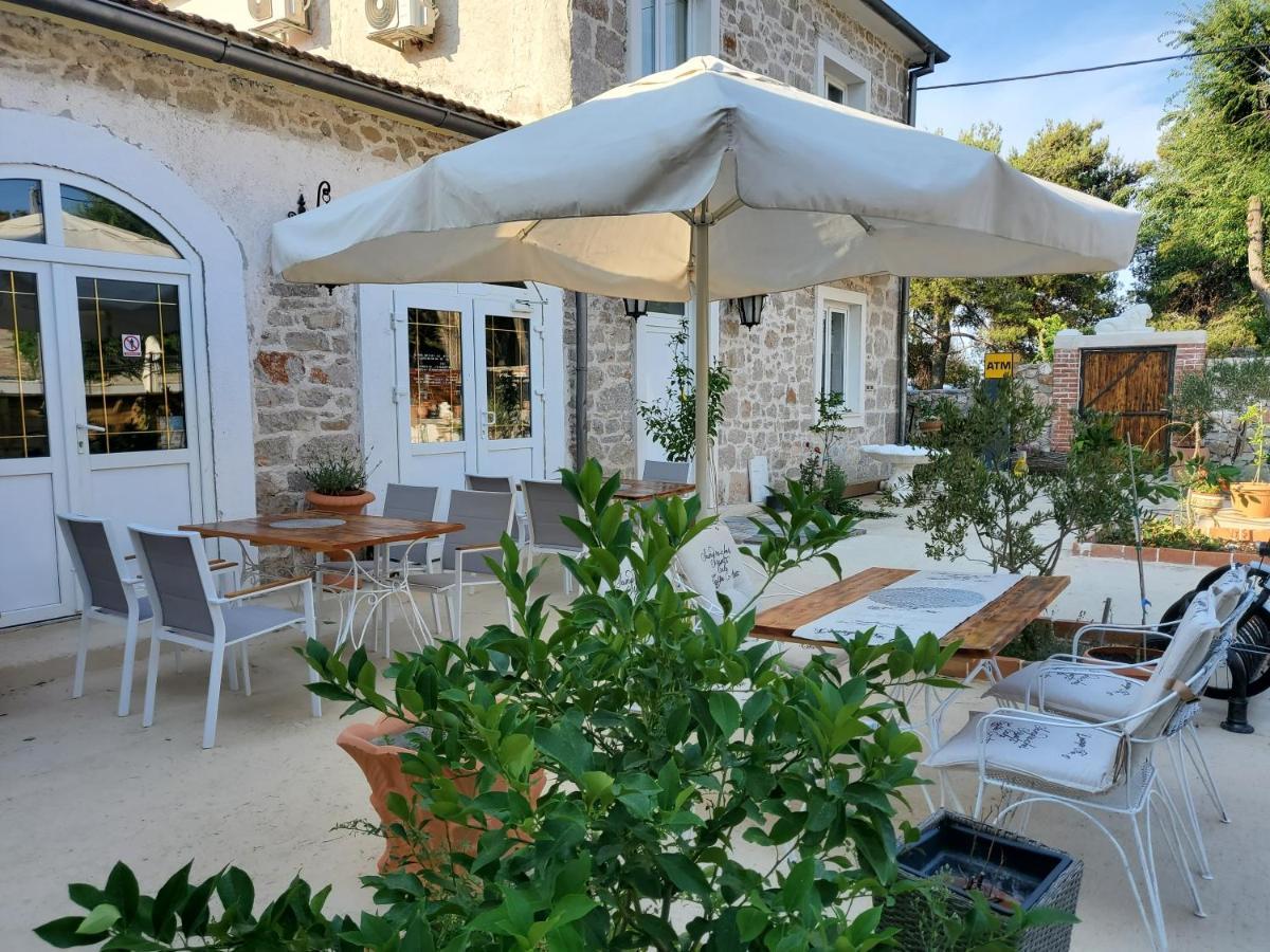 Boutique Vila Marijini Dvori Tribalj Екстериор снимка